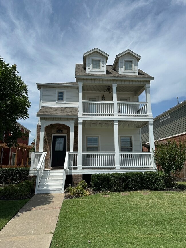 property at 571 N Rupple Rd