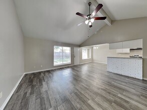 2307 Romayor Ct in Pearland, TX - Building Photo - Building Photo