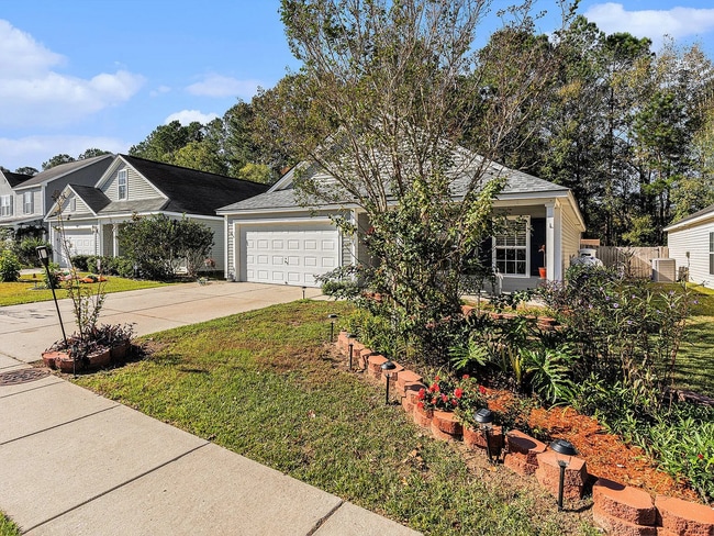 129 Thistle Rd in Goose Creek, SC - Building Photo - Building Photo