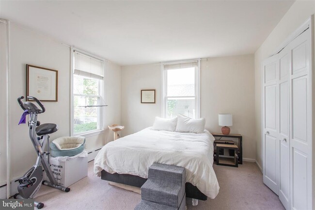 122 Union Ave, Unit 1