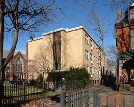 Sylvia Apartments in Hartford, CT - Building Photo - Building Photo