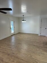 520 E South Weber Dr, Unit B2 in South Weber, UT - Foto de edificio - Building Photo