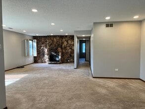 15514 Orlan Brook Dr in Orland Park, IL - Building Photo - Building Photo