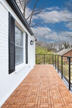 203 Leake Ave, Unit A in Nashville, TN - Foto de edificio - Building Photo