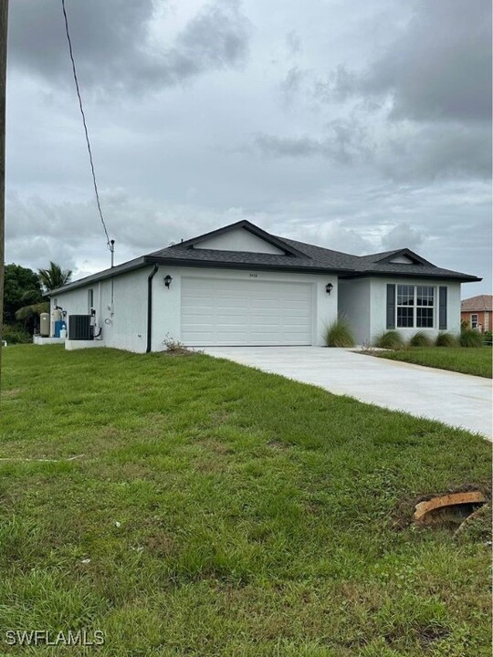 3406 28th St SW in Lehigh Acres, FL - Building Photo