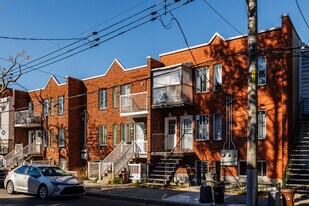 1999 De Villiers Rue in Montréal, QC - Building Photo