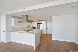 999 Green St-Unit -1203 in San Francisco, CA - Building Photo - Building Photo