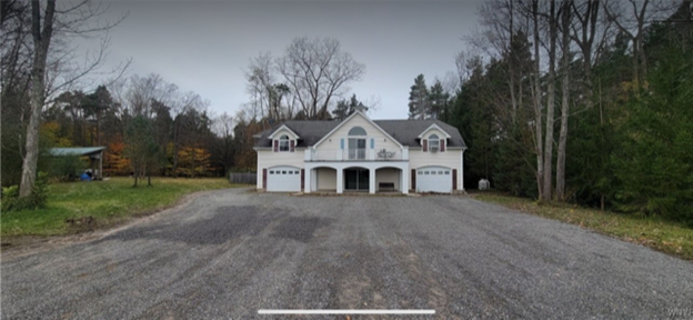 1650 Carmen Rd, Unit 3 in Barker, NY - Foto de edificio