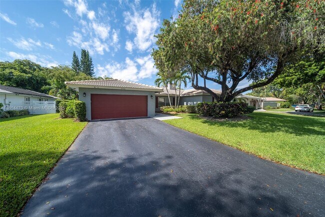 9796 NW 19th St in Coral Springs, FL - Building Photo - Building Photo