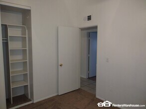 2515 S Maple Ave in Tempe, AZ - Building Photo - Building Photo