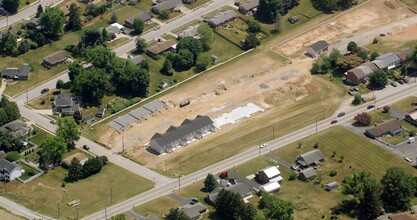 Pointer Court Townhomes in York, PA - Building Photo - Building Photo