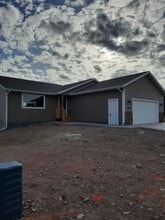 3103 Jessup Ln in Rapid City, SD - Building Photo - Building Photo