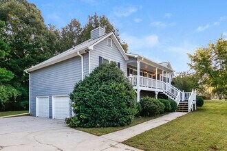 524 Legacy Park Dr in Powder Springs, GA - Building Photo - Building Photo