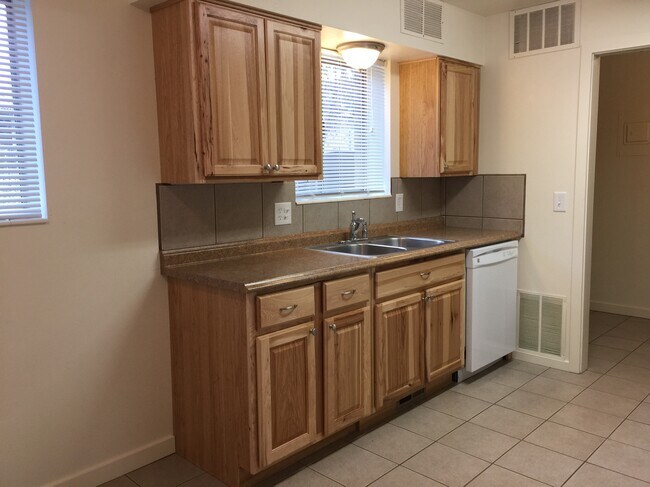 632 N Main St in Brigham City, UT - Building Photo - Building Photo