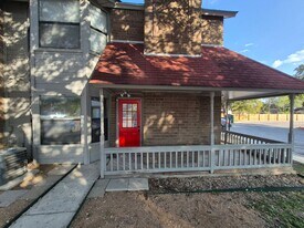 6314 Cambridge Dr in San Antonio, TX - Building Photo