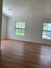 1272 Pecan St-Unit -A in Clute, TX - Building Photo - Building Photo