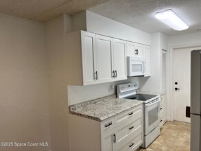 222 Brian Dr in Indialantic, FL - Building Photo - Building Photo