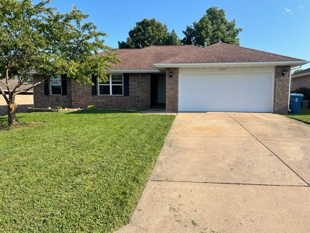 3955 W Eaglecrest St in Battlefield, MO - Building Photo - Building Photo