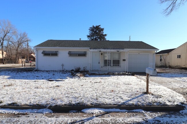 property at 1119 Fair St