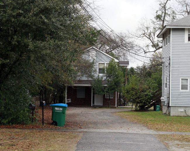 J-Mar Apartments in Summerville, SC - Building Photo - Building Photo