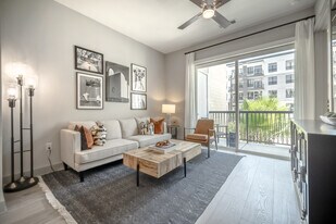 Domain Heights in Houston, TX - Building Photo