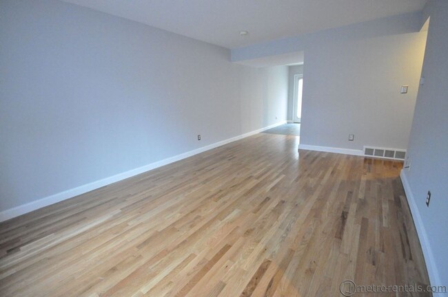 4837 Moreland Dr W-Unit -4837 Moreland Drive West in Columbus, OH - Foto de edificio - Building Photo