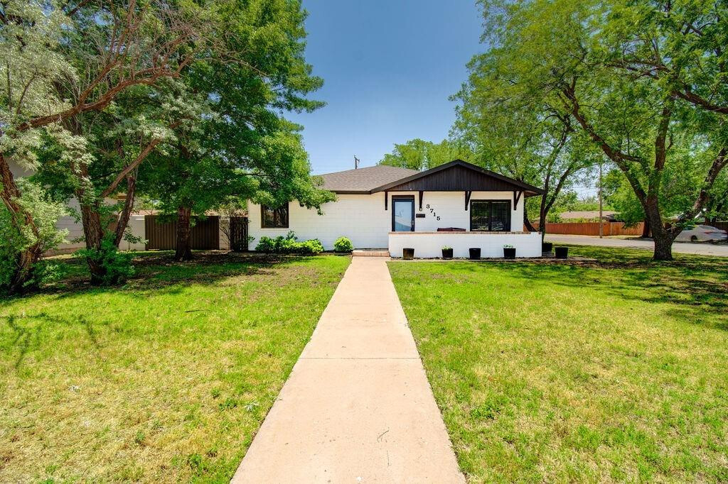 3715 38th St in Lubbock, TX - Building Photo