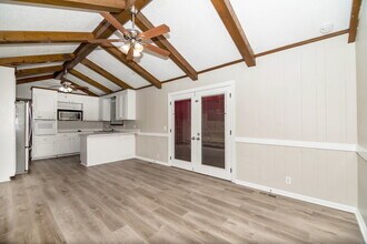 118 Cloverdale Ct in Hendersonville, TN - Building Photo - Building Photo