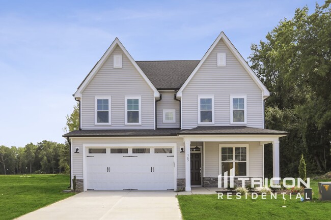 property at 165 Lynnridge Dr