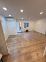 8620 Beach St in Los Angeles, CA - Building Photo