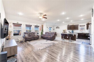 6704 SW Pilgrim Rd in Bentonville, AR - Building Photo - Building Photo