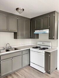 6835 Gentry Ave, Unit B photo'