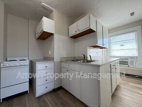 2121 Washington St in Lincoln, NE - Building Photo - Building Photo