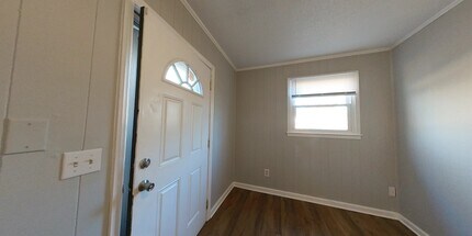 517 Lois Ln in Albemarle, NC - Foto de edificio - Building Photo