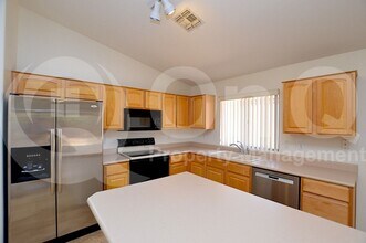 10253 E Penstamin Dr in Scottsdale, AZ - Building Photo - Building Photo