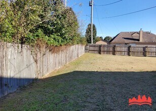 3936 Bittersweet Dr in Memphis, TN - Building Photo - Building Photo