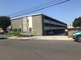 Brookstone Apartments in Midway City, CA - Building Photo - Building Photo