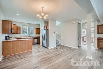 2514 Chateau Dr in Puyallup, WA - Building Photo - Building Photo