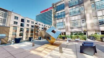 319 Fayetteville St, Unit 302 in Raleigh, NC - Building Photo