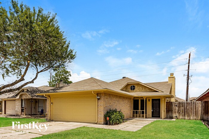 23614 Pebworth Pl in Spring, TX - Building Photo