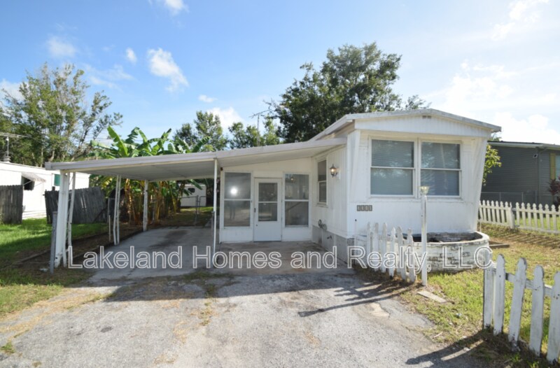 3310 Peachtree Hill Rd in Lakeland, FL - Building Photo