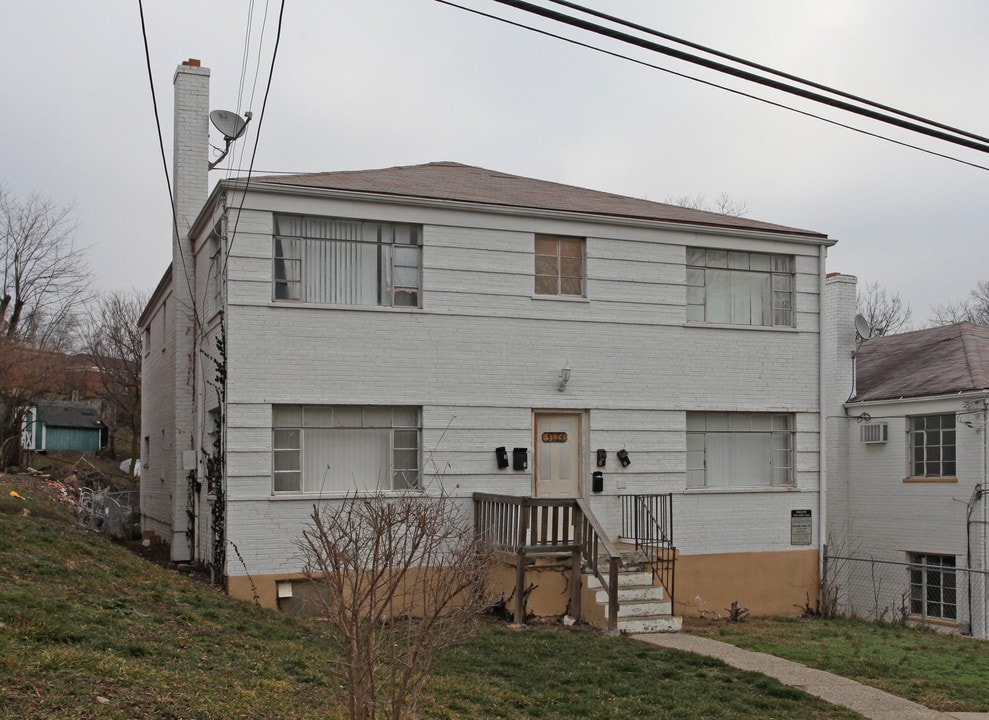 3174 Saffer St in Cincinnati, OH - Foto de edificio