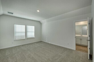 2430 Wallin Bradley Dr, Unit Glendon in Round Rock, TX - Building Photo - Building Photo