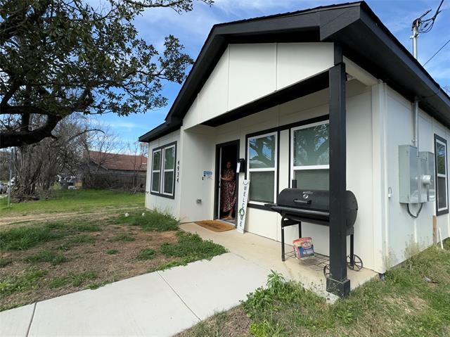 property at 4934 Echo Ave