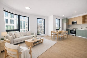 2363 Bedford Ave in Brooklyn, NY - Foto de edificio - Building Photo