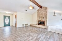 7203 Loganberry Dr in Austin, TX - Building Photo - Building Photo