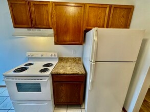 Golfview Manor Aparments in Ann Arbor, MI - Building Photo - Building Photo