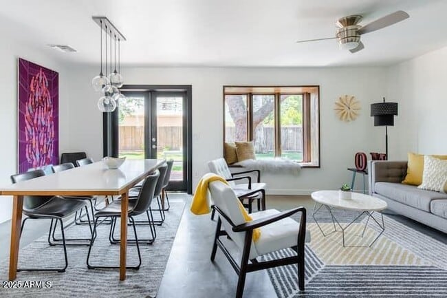 property at 409 W 14th St