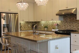 59 Overbrook in Irvine, CA - Building Photo - Building Photo