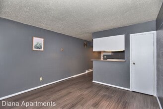 Diana in Tulsa, OK - Building Photo - Building Photo